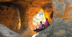 Mystische Klippen und altehrwürdige Klöster